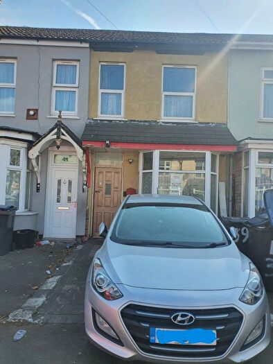 2 Bedroom Terraced House For Sale In St. Benedicts Road, Birmingham, B10
