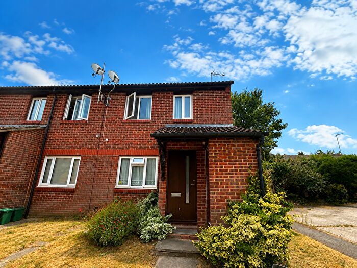 1 Bedroom Flat To Rent In Taylor Close, Orpington, BR6