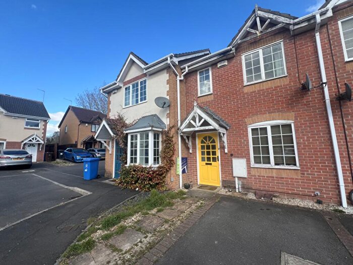 2 Bedroom Town House To Rent In Cranhill Close, Heatherton Village, DE23