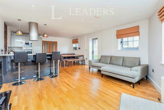 2 Bedroom Apartment To Rent In Boltro Road, Haywards Heath, RH16