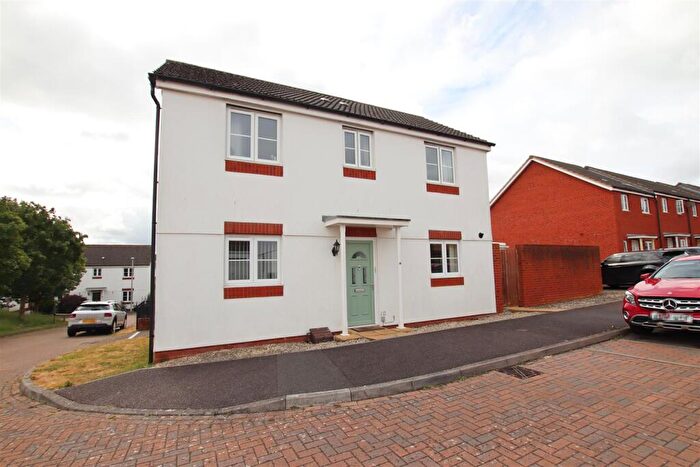3 Bedroom Detached House For Sale In Resolution Road, Exeter, EX2