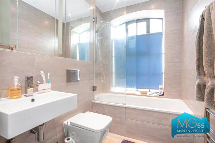 1 Bedroom Apartment For Sale In Fortess Road, Kentish Town, London, NW5