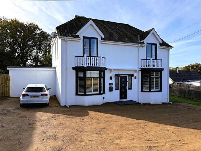 4 Bedroom Detached House For Sale In Lushington Hill, Wootton Bridge, Ryde, Isle Of Wight, PO33