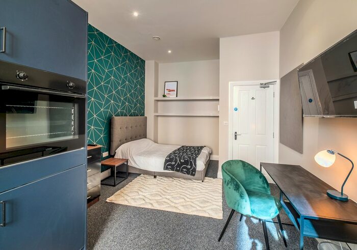 Studio To Rent In Derby Road, Nottingham, NG1