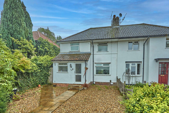 3 Bedroom Semi-Detached House To Rent In Marford Road, Wheathampstead, Herts, AL4