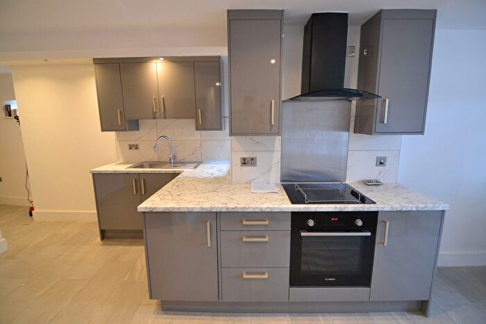 1 Bedroom Studio To Rent In Caister Drive, Willenhall, WV13