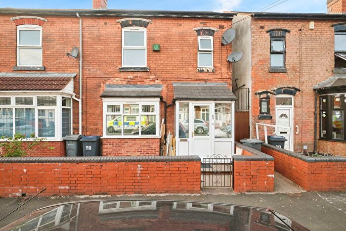 3 Bedroom Semi-Detached House For Sale In Willmore Road, Birmingham, B20