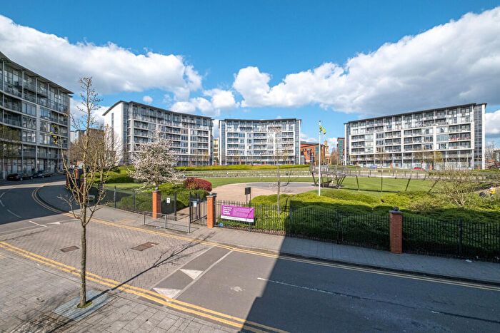 2 Bedroom Apartment To Rent In Alfred Knight Way, Park Central, Birmingham, B15