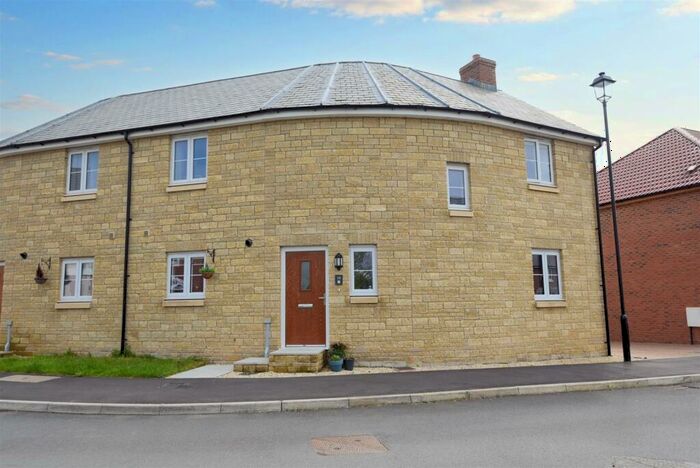 3 Bedroom Semi-Detached House For Sale In Northfield, Yetminster, DT9