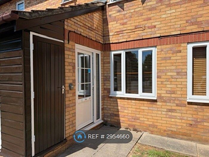 Studio To Rent In Boxford Ridge, Bracknell, RG12