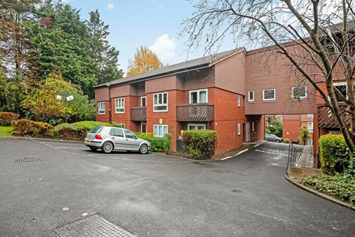 Studio For Sale In Cedar Close, London, SE21