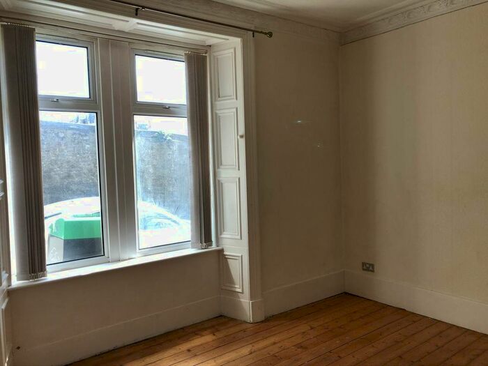 1 Bedroom Flat To Rent In Springhill, Dundee, DD4