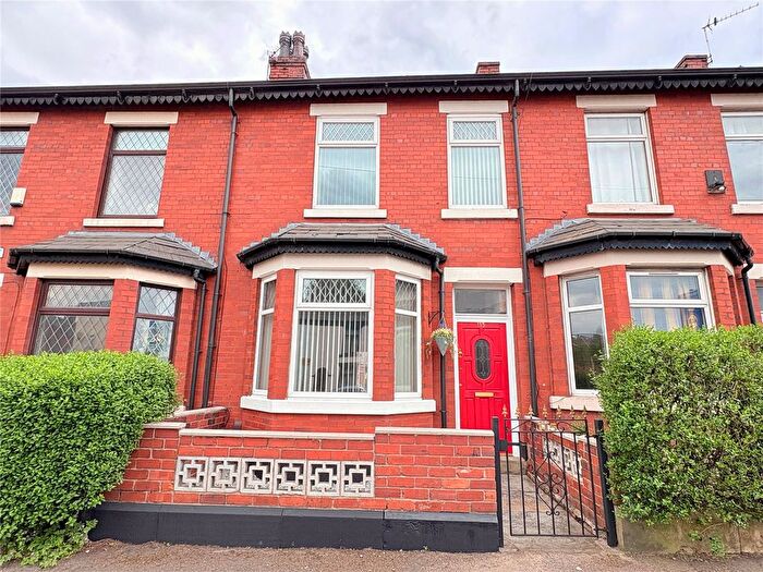 3 Bedroom Terraced House For Sale In Bury Street, Heywood, Greater Manchester, OL10