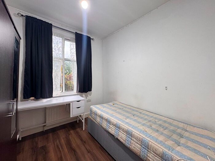 6 Bedroom Terraced House To Rent In Bellclose Road, West Drayton, UB7