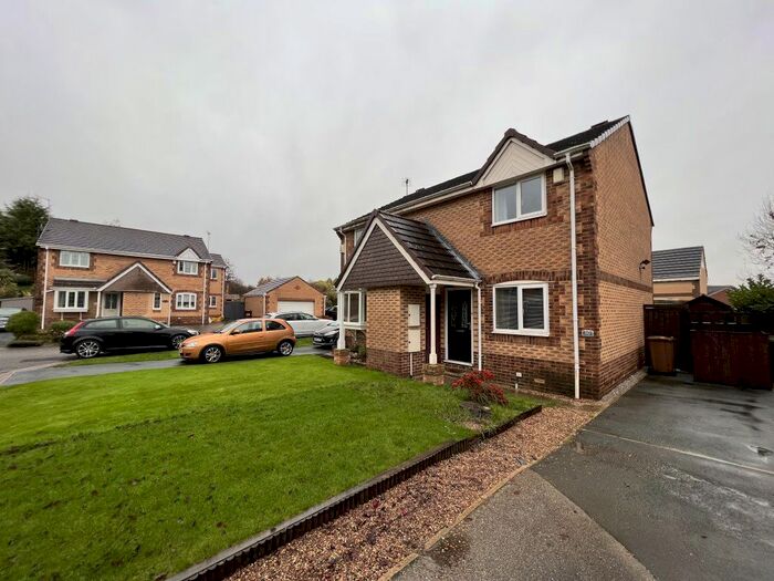 2 Bedroom Semi-Detached House To Rent In Brooksfield, South Kirkby, WF9