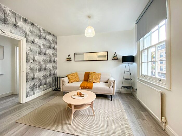 1 Bedroom Flat To Rent In Malden Road, Kentish Town, NW5