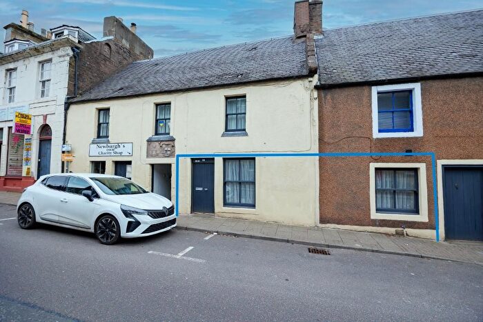2 Bedroom Flat For Sale In High Street, Newburgh, KY14