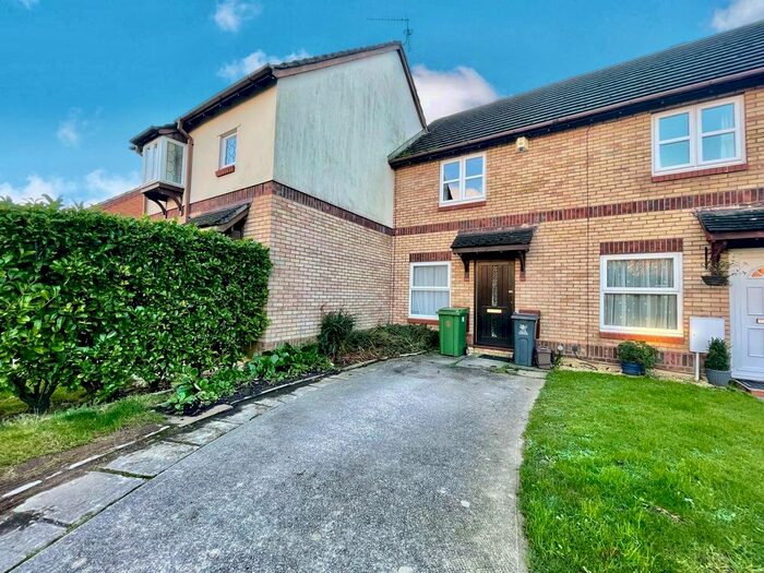 2 Bedroom Property To Rent In Heol Y Cadno, Thornhill, Cardiff CF14