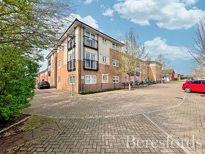 2 Bedroom Flat For Sale In Derwent Court, Hobart Close, CM1