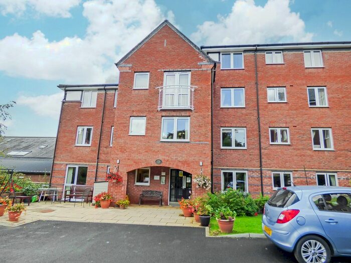 1 Bedroom Flat To Rent In Chase Court, Rectory Lane, Whickham, Newcastle Upon Tyne NE16