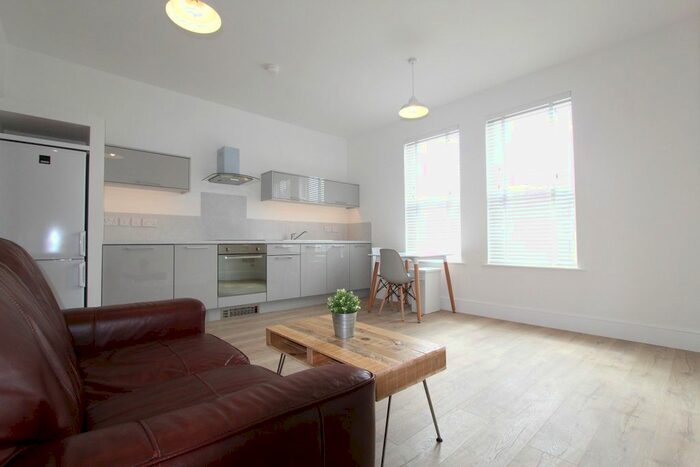 1 Bedroom Flat To Rent In Kirkstall Industrial Park, Kirkstall Road, Leeds, LS4