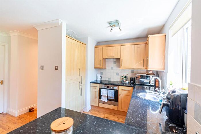 2 Bedroom Apartment To Rent In Deneside Court, Jesmond Vale, NE2