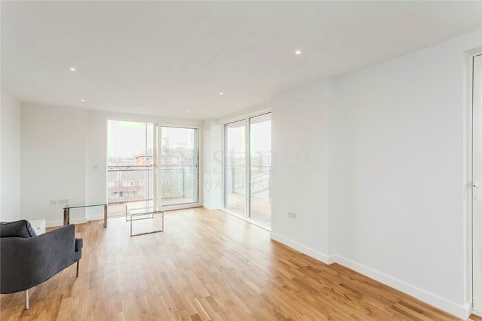 2 Bedroom Flat To Rent In Station House, Carriage Way, Deptford, SE8