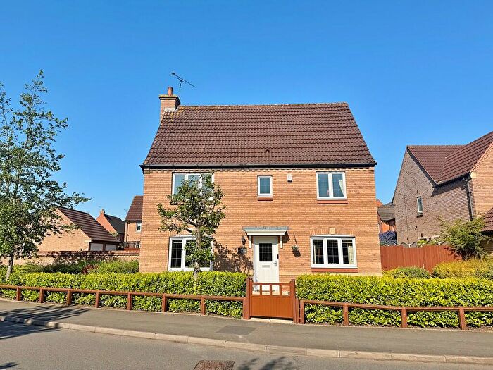 4 Bedroom Detached House For Sale In Blyth Close, Cawston, Rugby, CV22