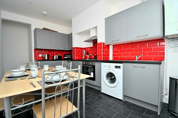 4 Bedroom Terraced House To Rent In Franklin St, LA1