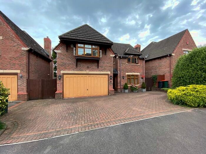 Houses for sale & to rent in NP10 9HY, Acorn Close, Rogerstone Newport