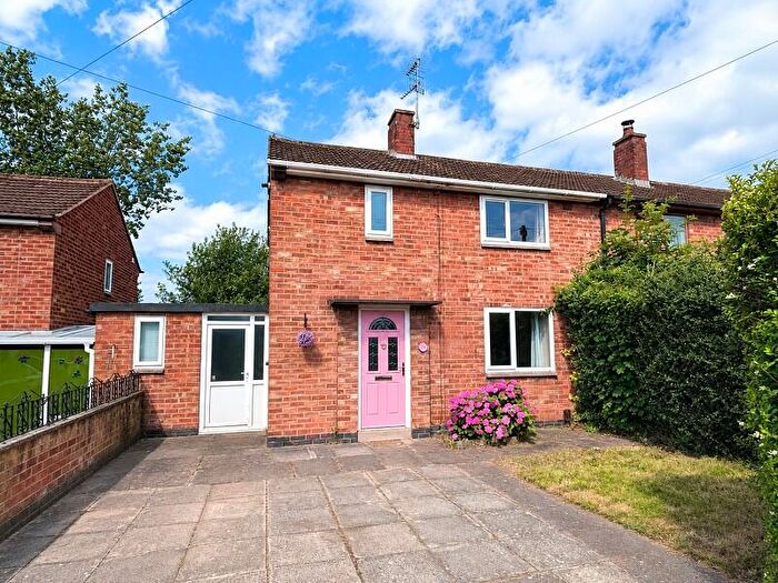 2 Bedroom End Of Terrace House For Sale In Pen Close, Leicester, Leicestershire., LE2