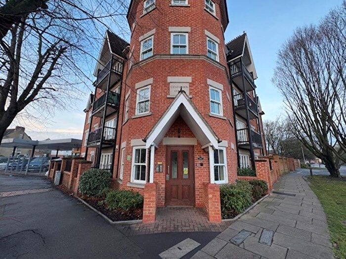 2 Bedroom Property To Rent In Flat C, Centurian Court, MK40