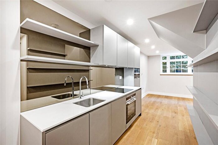 2 Bedroom Apartment To Rent In Railway Side, Barnes, London, SW13