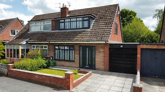 2 Bedroom Semi-Detached House For Sale In Kendal Drive, Rainford, St Helens, WA11