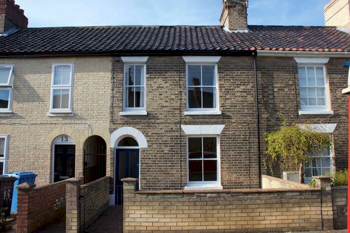 3 Bedroom Terraced House To Rent In Newmarket Road, Norwich, NR2