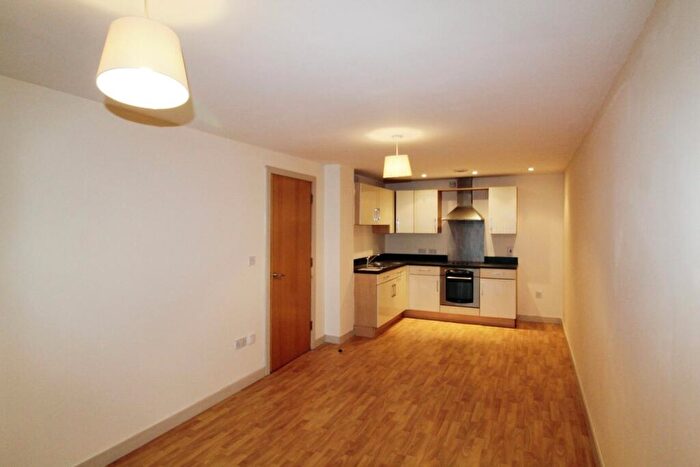 1 Bedroom Apartment To Rent In Skinner Lane, Leeds, West Yorkshire, LS7