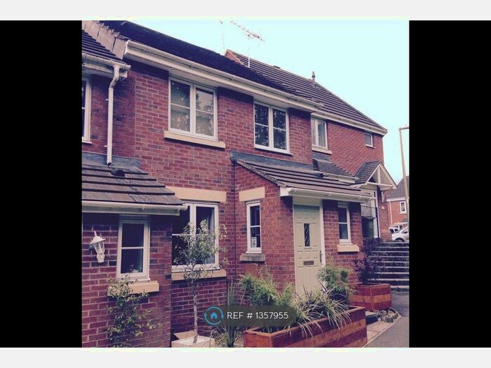 3 Bedroom End Of Terrace House To Rent In Lavender Road, Exeter, EX4