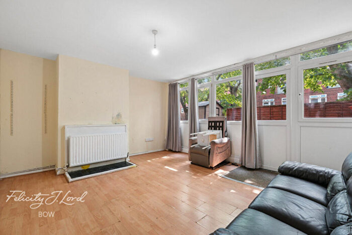 3 Bedroom Flat For Sale In Virginia Road, London, E2