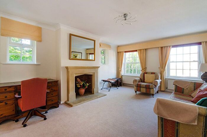 4 Bedroom Property To Rent In Westmoreland Place, Ealing, London, W5