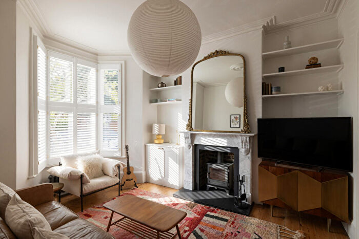 3 Bedroom Terraced House For Sale In Pellerin Road, London, N16
