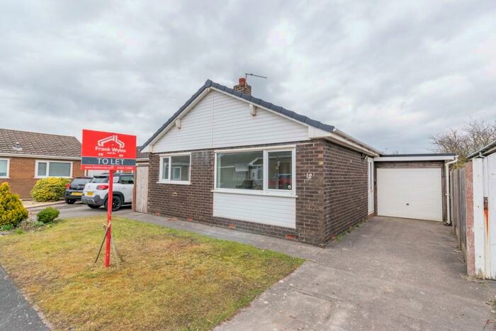 2 Bedroom Detached Bungalow To Rent In Rogerley Close, Lytham St Annes, FY8