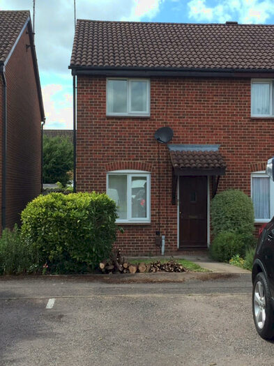 2 Bedroom Semi-Detached House To Rent In Grasslands, The Coppice, Aylesbury, Buckinghamshire, HP20