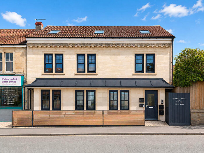 2 Bedroom Flat To Rent In Cuthbert House, Wick Road, Bristol, BS4