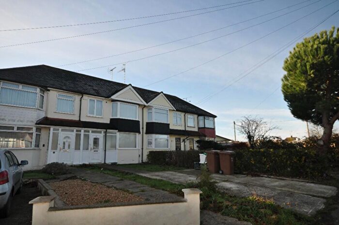 3 Bedroom Terraced House To Rent In Ashtree Crescent, Chelmsford, Essex, CM1