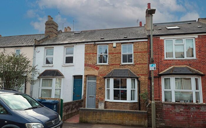 3 Bedroom Terraced House To Rent In Hurst Street, Oxford, OX4