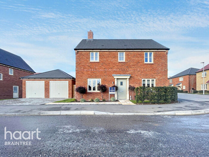 4 Bedroom Detached House For Sale In Rayne Road, Braintree, CM7