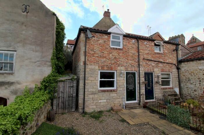 2 Bedroom Terraced House To Rent In St. Margarets Court, Kirkgate Ripon, HG4