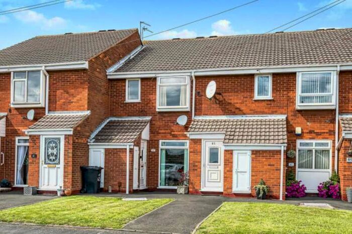 1 Bedroom Apartment To Rent In Grosvenor Road, Dudley, West Midlands, DY3