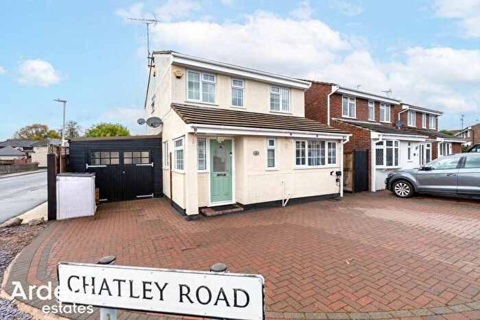 3 Bedroom Detached House For Sale In Chatley Road, Great Leighs, CM3