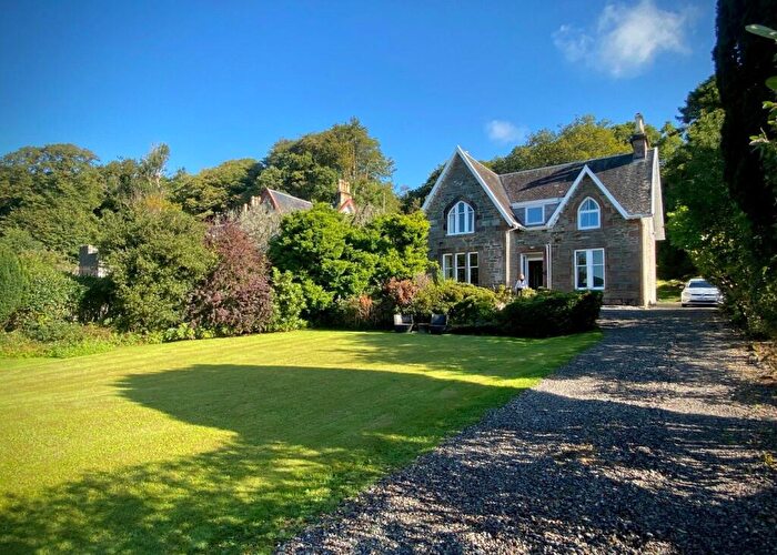 4 Bedroom Detached House For Sale In Shore Road, Cove, Helensburgh, Argyll And Bute, G84